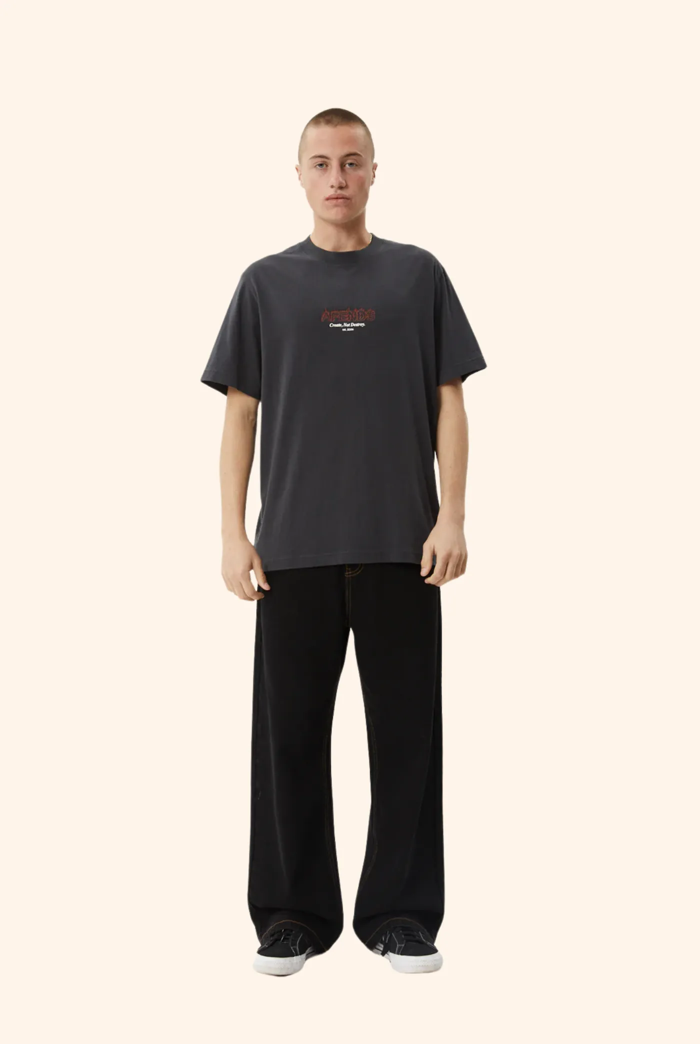 Ember Retro tee - Charcoal
