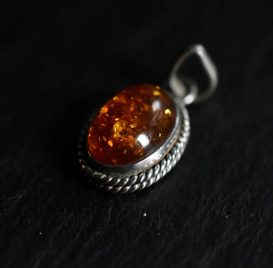 Intricate Vintage Baltic Amber Silver Sterling 925 Pendant