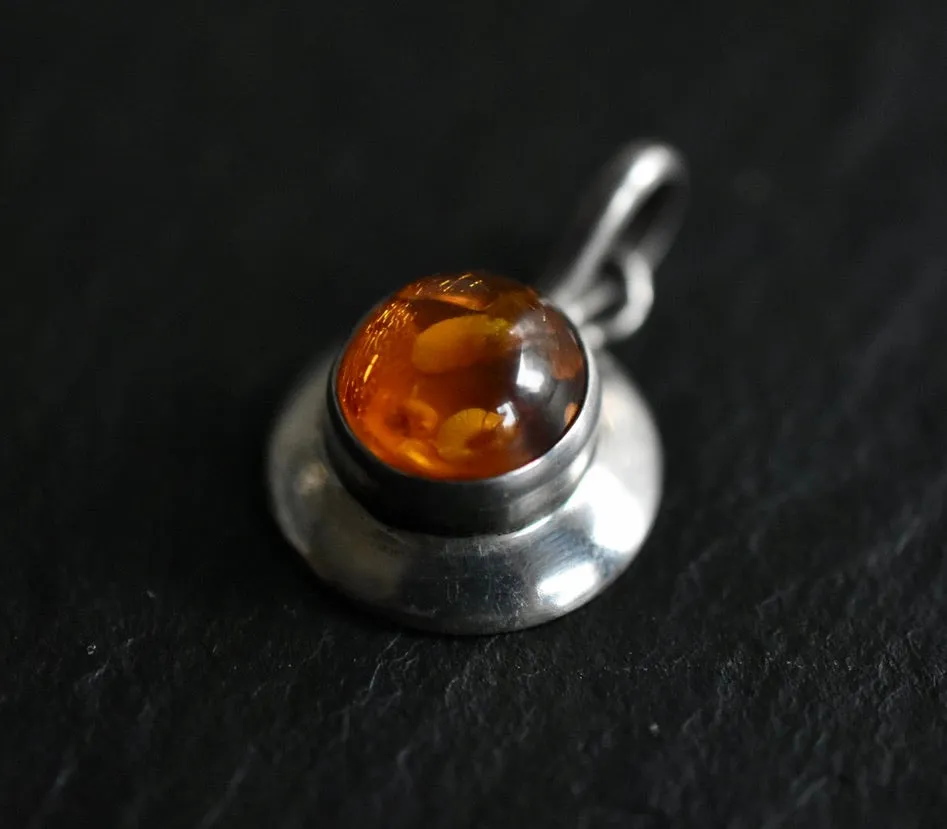 Stylish Vintage Baltic Amber Sterling Silver 925 Pendant