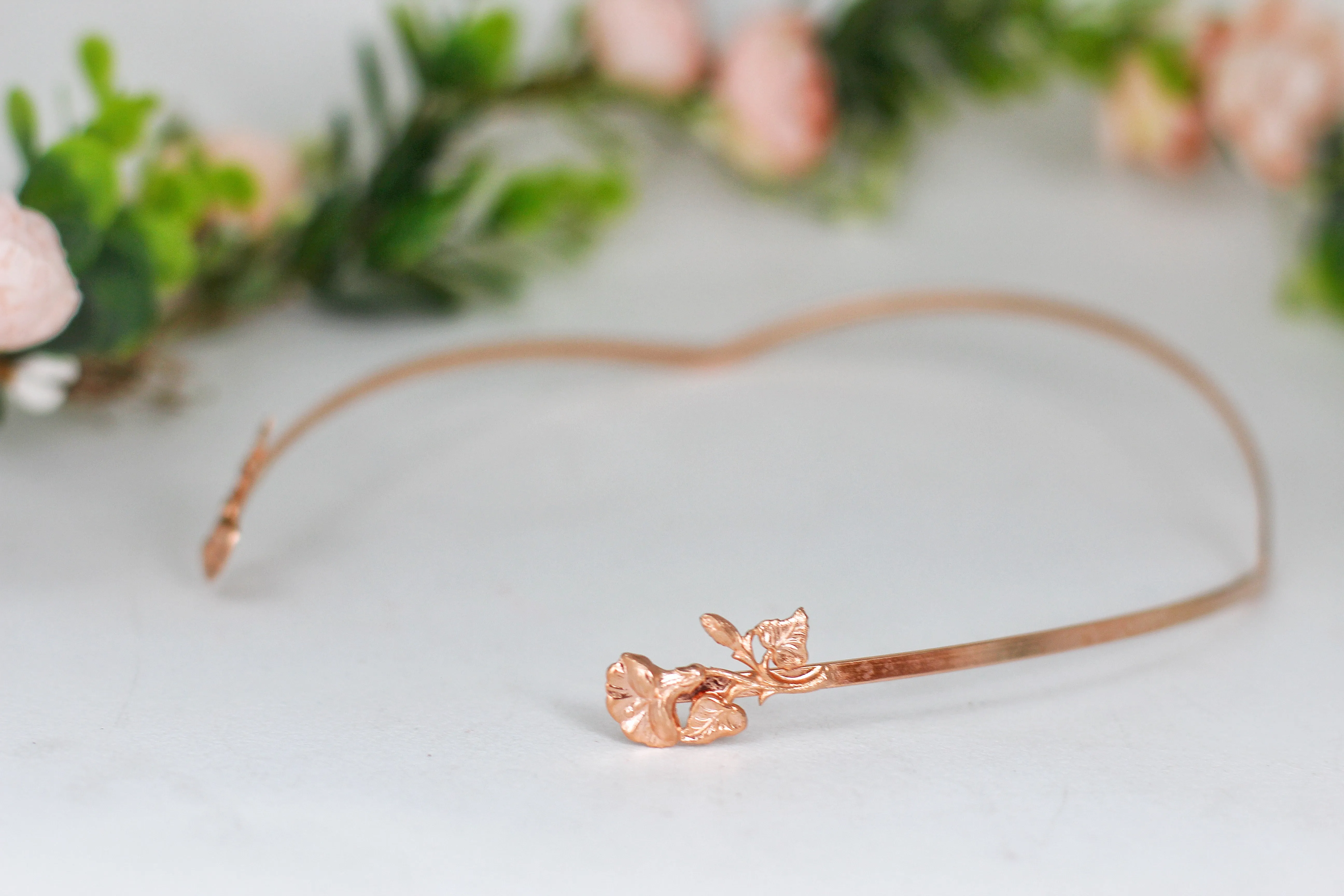 Tiny Flowers Goddess Crown